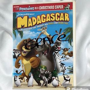 4/$20 MADAGASCAR dvd